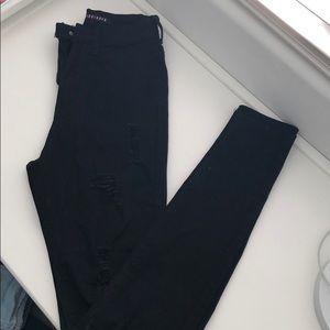 High Waisted black skinny jeans